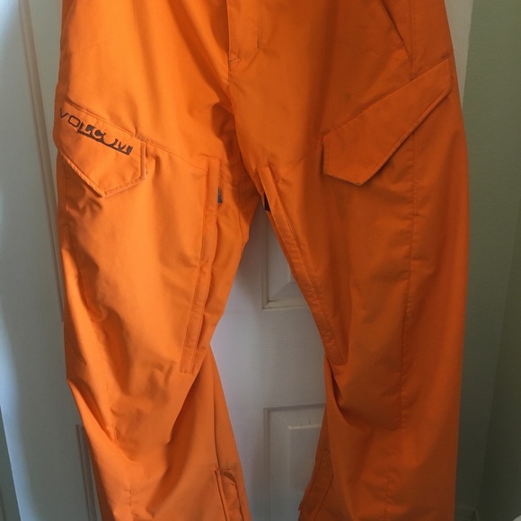 Volcom slightly removed ski pants size small - Picture 2 of 16